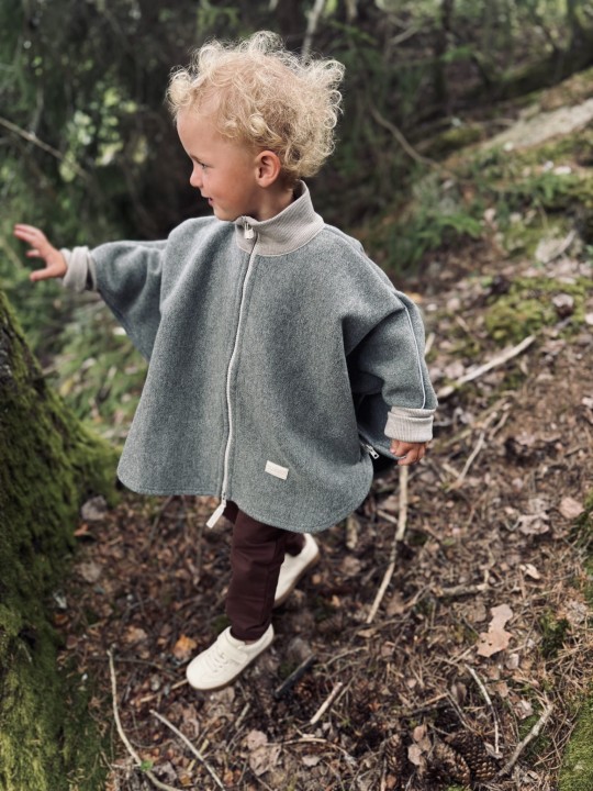 Wełniane Ponczo samochodowe PREMIUM 100% Merino Wool Stardust – MySafeHug (szary melanż) 0–6 lat