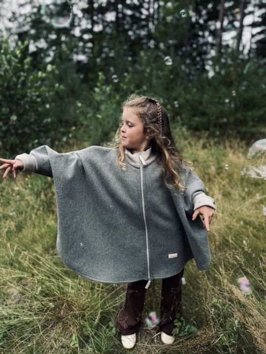 Wełniane Ponczo samochodowe PREMIUM 100% Merino Wool Stardust – MySafeHug (szary melanż) 0–6 lat